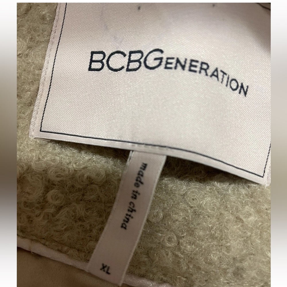 BCBGENERATION Boucle Double-Breasted Coat oatmeal XL - Picture 14 of 14